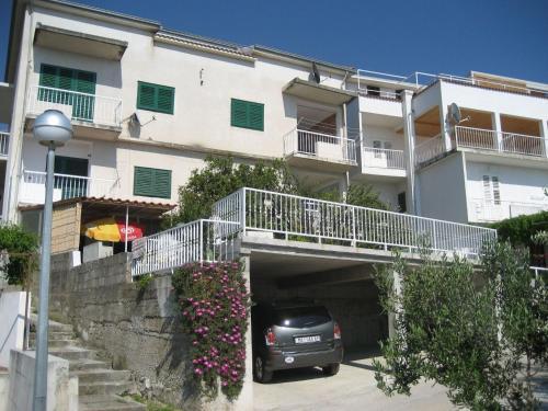 Apartments Villa Vesna Podgora - Cdm05026-cyb