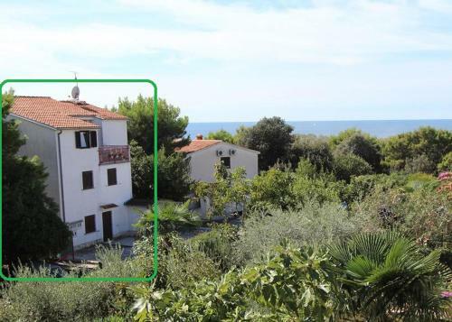 Apartmen Relax 200 M T Beach