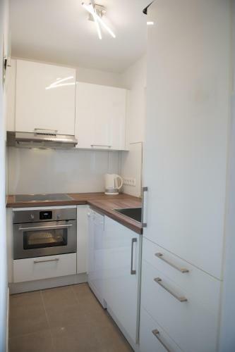 Apartmen Relax 200 M T Beach