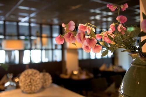 Hotel Et Le Cafe De Paris
