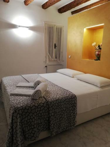 Hostal Ca' Zuliani Rooms