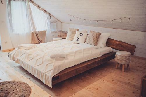 Hostal Casa De Sub Munte