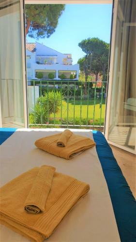 Luxury Apartment Near Puerto Ban�s