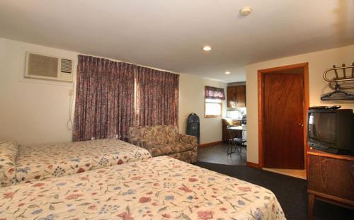 Dolphyn Motel