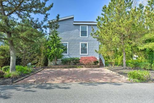 Coastal Cape May Getaway - Steps To Beach!