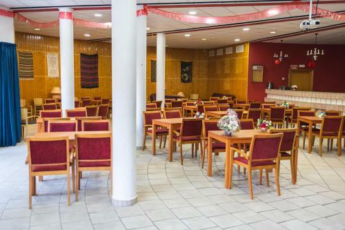 Hotel L'alf�s Oasis