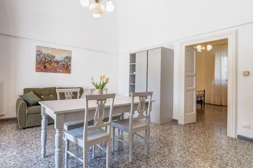 Apartamento Il Giardino Del Mandarino House