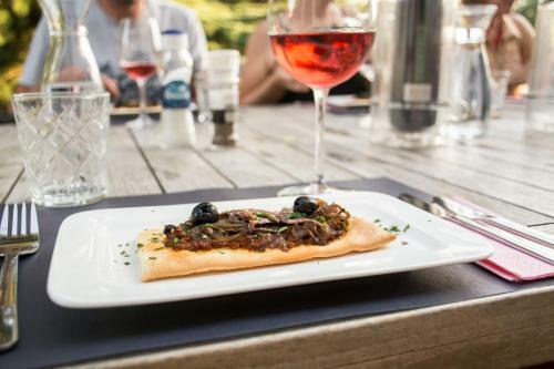 Vandenbeld Wines B&B