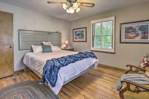 Central Green Bay Home, 3 Mi To Lambeau Field