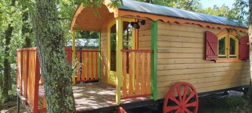 Camping Du Val De L'eyre