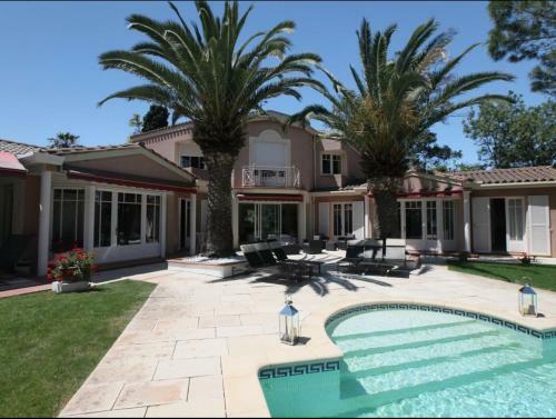 Villa Priv�e Ind�pendante Et Luxueuse Au Calme