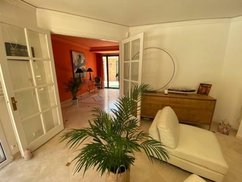 Villa Priv�e Ind�pendante Et Luxueuse Au Calme