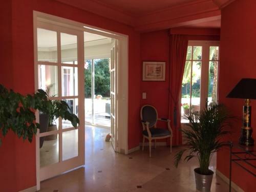 Villa Priv�e Ind�pendante Et Luxueuse Au Calme