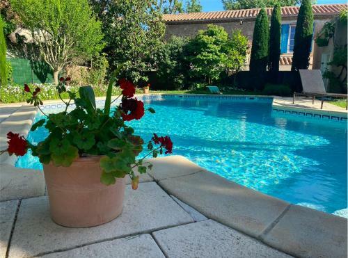 Villa Priv�e Ind�pendante Et Luxueuse Au Calme