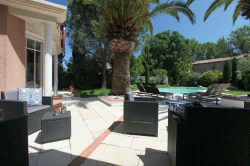 Villa Priv�e Ind�pendante Et Luxueuse Au Calme
