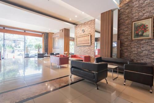 Hotel Setrasari Bandung Redpartner