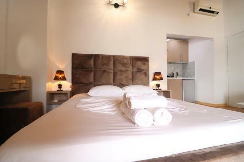 Lido Apartments