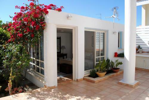 Hostal Sunny Garden Studio