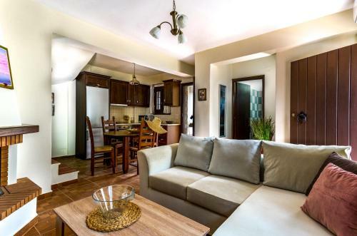Apartamento Douliana Villas