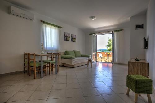 Apartment Ena 2