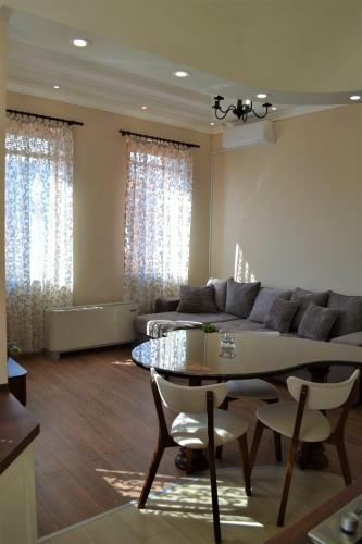 Hostal Chola Guest House