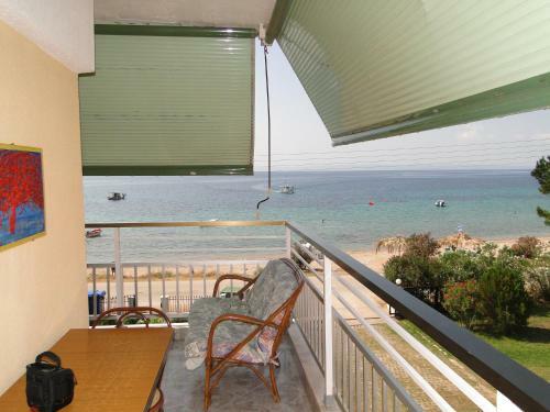 Metamorfosi Apartment With Sea View
