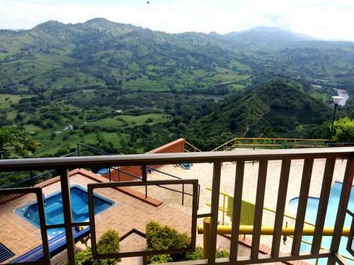 Finca El Mirador Pereira Cerritos