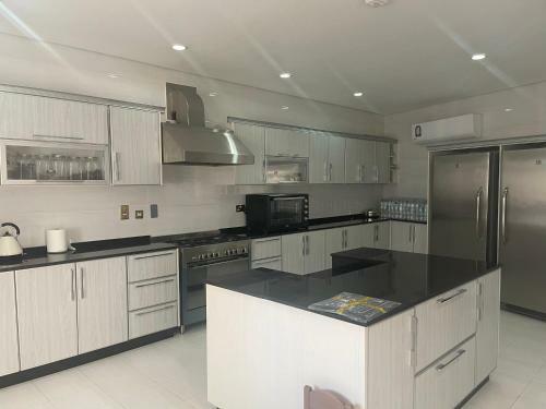Villa House In Alwakra