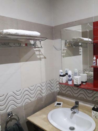 Apartamento Charming Appart In Casablanca Center