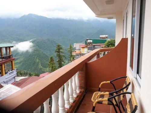 Cat Cat View Hotel