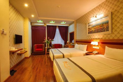 Home Hotel