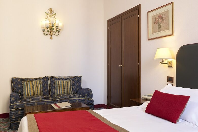 Nazionale Roma Hotel & Conference Center