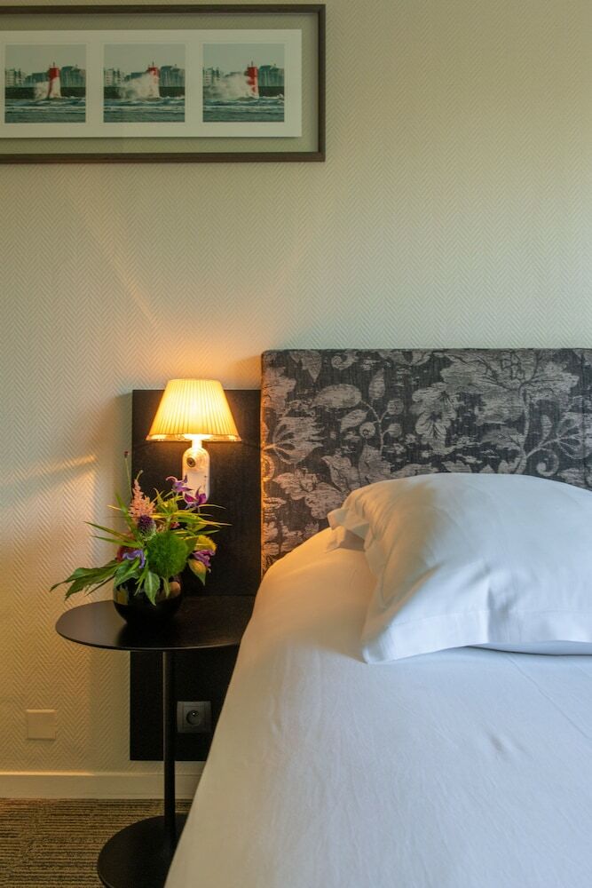 Saint Nicolas Hotel(.)