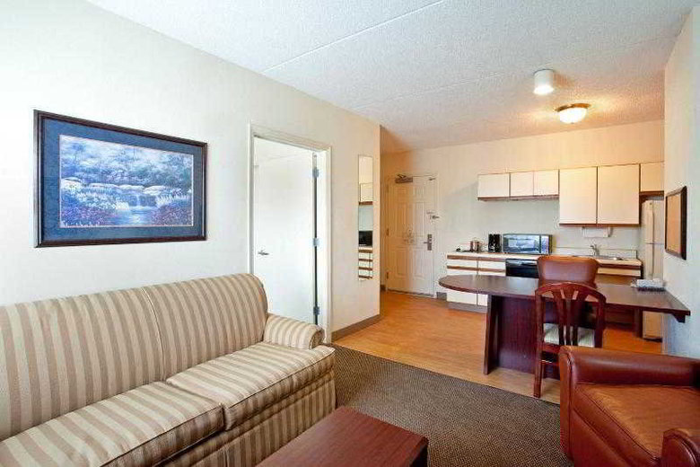 Hotel Candlewood Suites Chicago O'hare