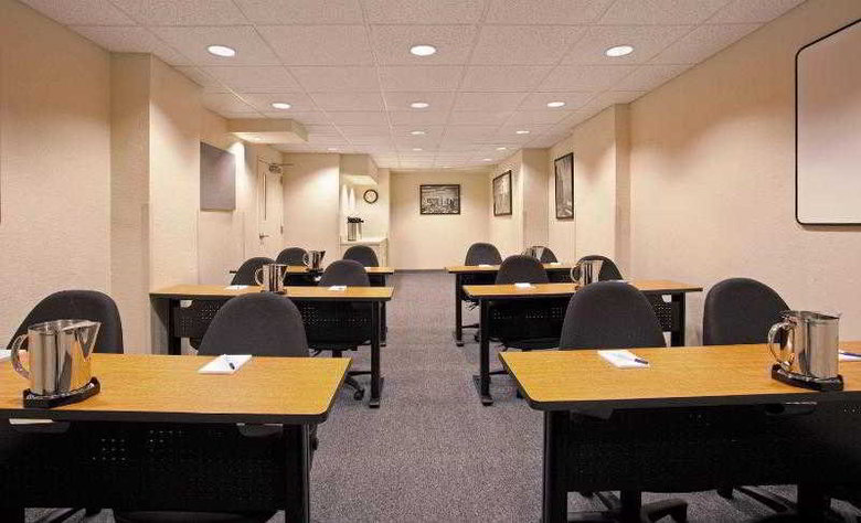 Hotel Candlewood Suites Chicago O'hare