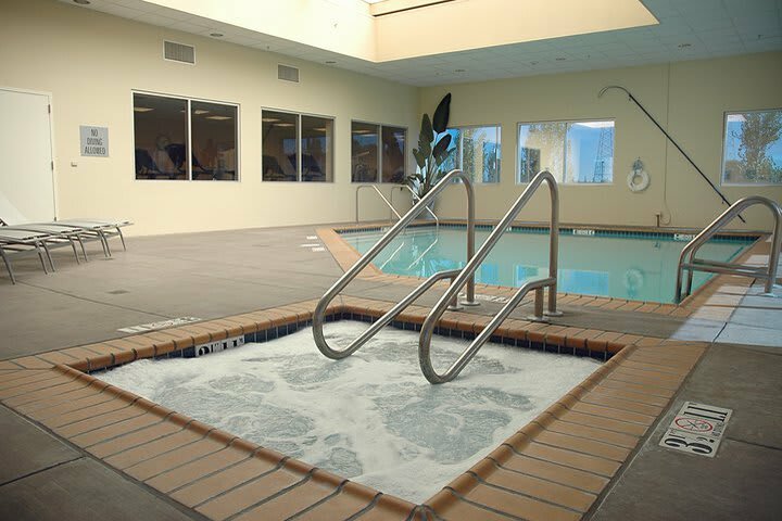 Hotel Crowne Plaza International Airport