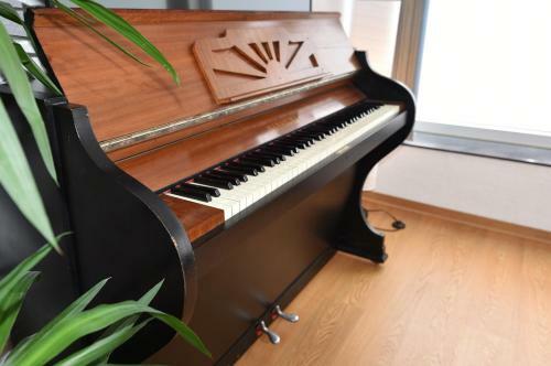 Apartamento Ventana - Zentrale Wohnung Mit Klavier