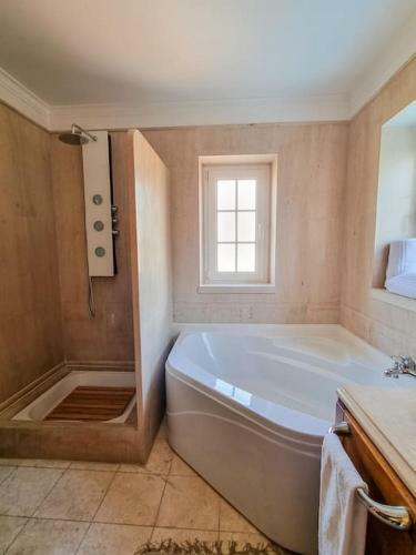 Ericeira Ocean-view Family Villa