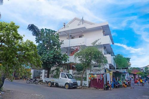 Hotel Oyo 91456 Anggrek Homes Makassar