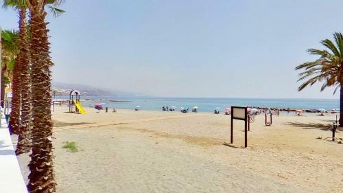 Apartamento Castell De Ferro Luxury Home Mil�n