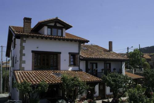 Casa Mari Paz Trasv�a