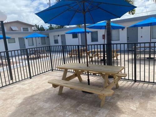 Apartamento Oasis At Hollywood Unit 6- Sleep 2
