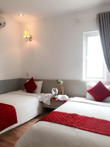 The Carnation Hotel