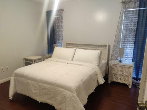 Apartamento Cheerful 3-bedroom Home With Pool