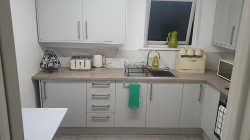 House 1905 - Self Catering Serviced Apartment