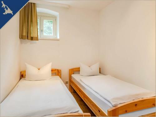 Apartamento Villa Am Waldesrand K�lpinsee Souterraine