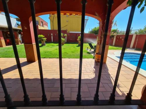 Agradable Villa Con Piscina En S�nlucar