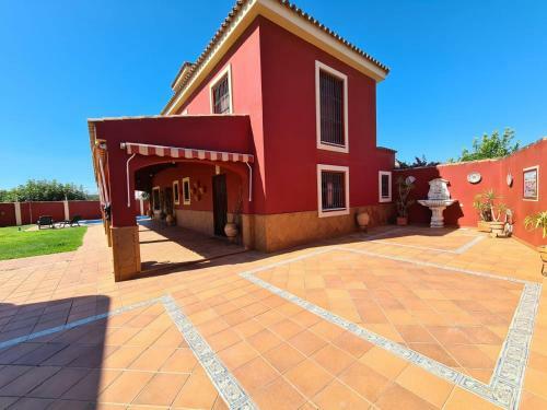 Agradable Villa Con Piscina En S�nlucar