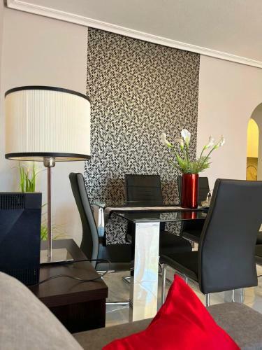 Modern Style 3-bedroom Brand New Apartment