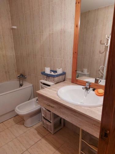 Habitaci�n Cerca De La Playa Con Piscina